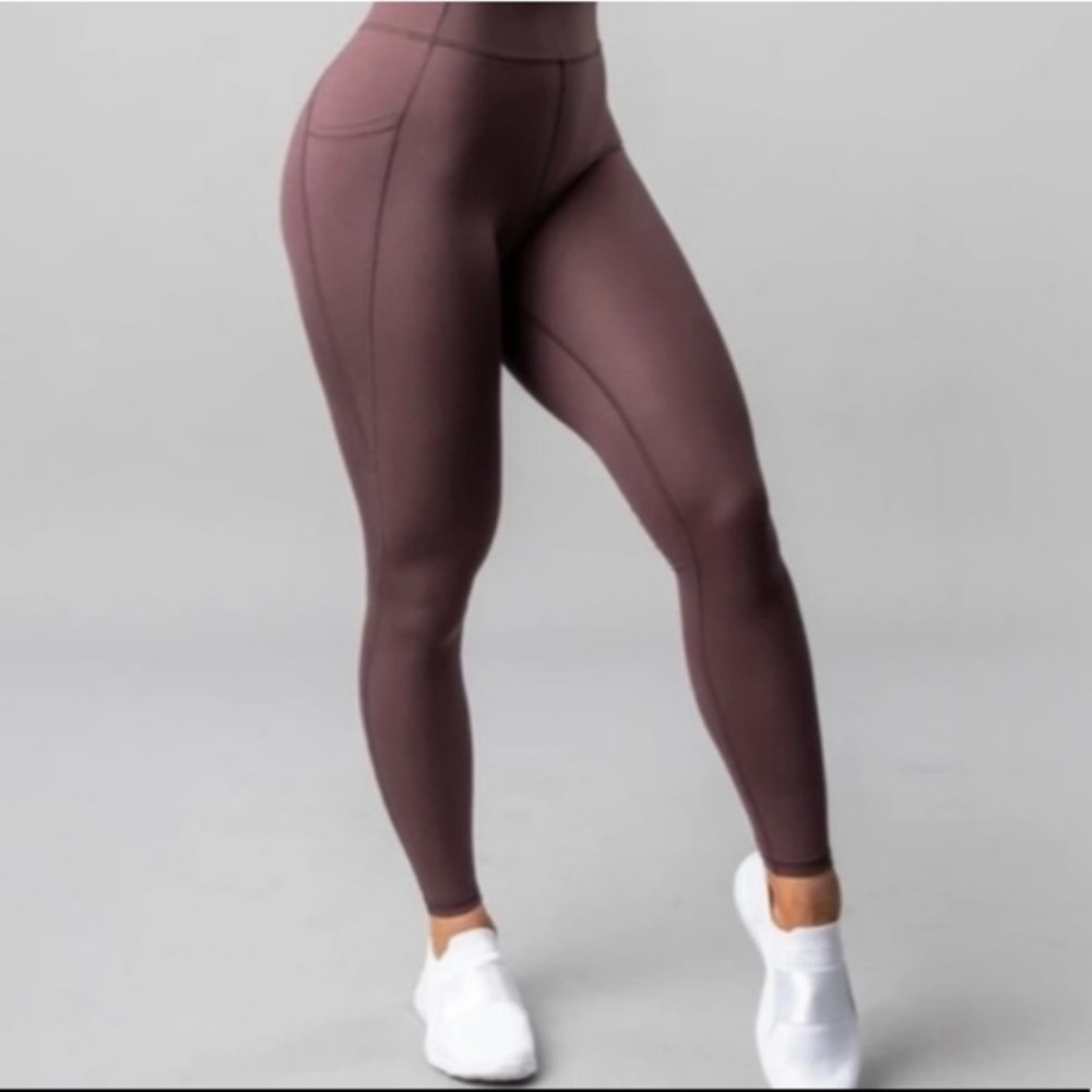 Alphalete Alphalux Leggings 🐺